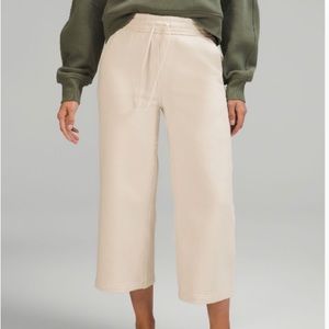 Loungeful High Rise Wide Leg Crop Sweat Pant